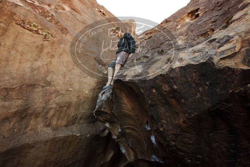 Bouldering in Hueco Tanks on 01/04/2020 with Blue Lizard Climbing and Yoga

Filename: SRM_20200104_1618580.jpg
Aperture: f/4.0
Shutter Speed: 1/250
Body: Canon EOS-1D Mark II
Lens: Canon EF 16-35mm f/2.8 L