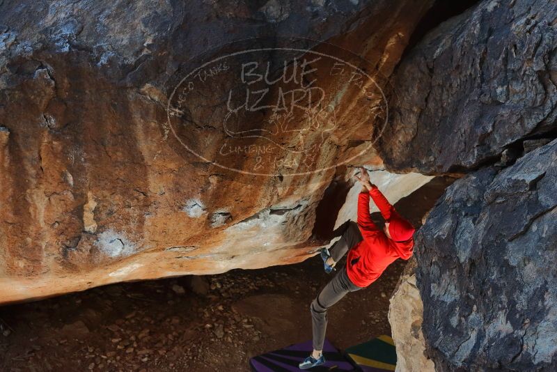 Bouldering in Hueco Tanks on 01/08/2020 with Blue Lizard Climbing and Yoga

Filename: SRM_20200108_1134350.jpg
Aperture: f/5.6
Shutter Speed: 1/250
Body: Canon EOS-1D Mark II
Lens: Canon EF 50mm f/1.8 II
