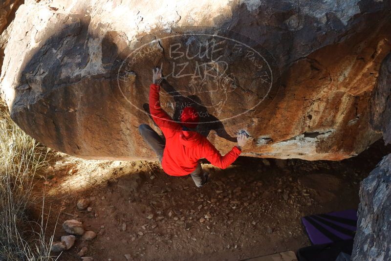Bouldering in Hueco Tanks on 01/08/2020 with Blue Lizard Climbing and Yoga

Filename: SRM_20200108_1141000.jpg
Aperture: f/5.6
Shutter Speed: 1/250
Body: Canon EOS-1D Mark II
Lens: Canon EF 50mm f/1.8 II