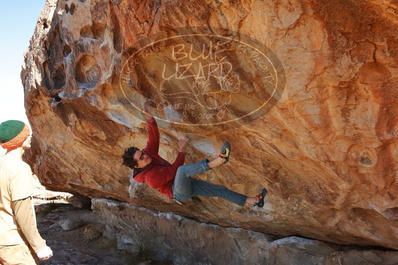 Bouldering in Hueco Tanks on 01/08/2020 with Blue Lizard Climbing and Yoga

Filename: SRM_20200108_1307460.jpg
Aperture: f/8.0
Shutter Speed: 1/500
Body: Canon EOS-1D Mark II
Lens: Canon EF 16-35mm f/2.8 L