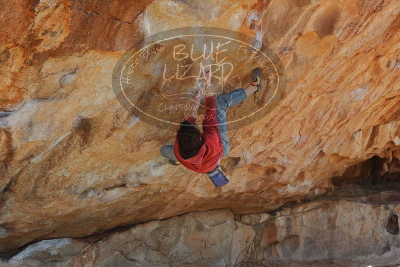 Bouldering in Hueco Tanks on 01/08/2020 with Blue Lizard Climbing and Yoga

Filename: SRM_20200108_1324370.jpg
Aperture: f/7.1
Shutter Speed: 1/500
Body: Canon EOS-1D Mark II
Lens: Canon EF 50mm f/1.8 II