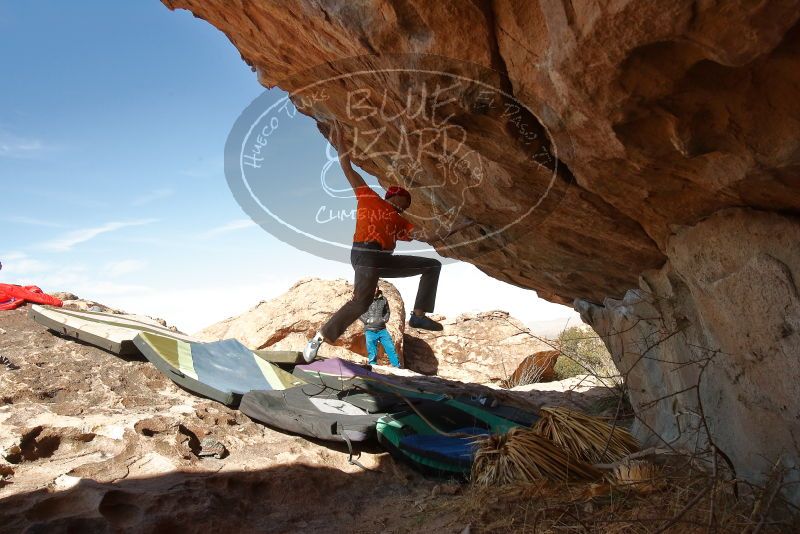 Bouldering in Hueco Tanks on 01/08/2020 with Blue Lizard Climbing and Yoga

Filename: SRM_20200108_1331510.jpg
Aperture: f/8.0
Shutter Speed: 1/500
Body: Canon EOS-1D Mark II
Lens: Canon EF 16-35mm f/2.8 L