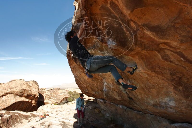 Bouldering in Hueco Tanks on 01/08/2020 with Blue Lizard Climbing and Yoga

Filename: SRM_20200108_1337500.jpg
Aperture: f/8.0
Shutter Speed: 1/500
Body: Canon EOS-1D Mark II
Lens: Canon EF 16-35mm f/2.8 L