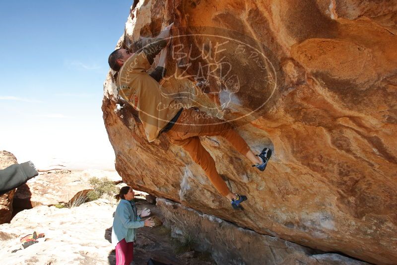 Bouldering in Hueco Tanks on 01/08/2020 with Blue Lizard Climbing and Yoga

Filename: SRM_20200108_1339150.jpg
Aperture: f/7.1
Shutter Speed: 1/400
Body: Canon EOS-1D Mark II
Lens: Canon EF 16-35mm f/2.8 L