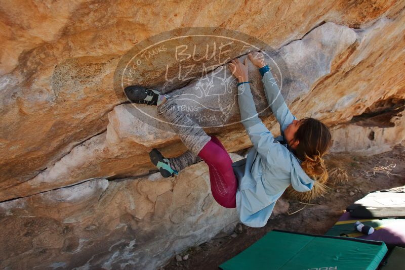 Bouldering in Hueco Tanks on 01/08/2020 with Blue Lizard Climbing and Yoga

Filename: SRM_20200108_1343410.jpg
Aperture: f/5.6
Shutter Speed: 1/400
Body: Canon EOS-1D Mark II
Lens: Canon EF 16-35mm f/2.8 L