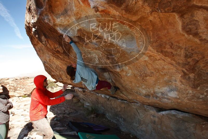 Bouldering in Hueco Tanks on 01/08/2020 with Blue Lizard Climbing and Yoga

Filename: SRM_20200108_1343590.jpg
Aperture: f/8.0
Shutter Speed: 1/400
Body: Canon EOS-1D Mark II
Lens: Canon EF 16-35mm f/2.8 L
