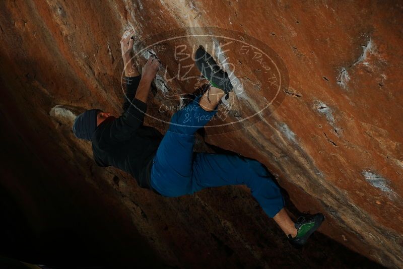 Bouldering in Hueco Tanks on 01/08/2020 with Blue Lizard Climbing and Yoga

Filename: SRM_20200108_1504430.jpg
Aperture: f/5.6
Shutter Speed: 1/250
Body: Canon EOS-1D Mark II
Lens: Canon EF 50mm f/1.8 II