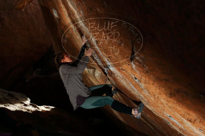 Bouldering in Hueco Tanks on 01/08/2020 with Blue Lizard Climbing and Yoga

Filename: SRM_20200108_1538330.jpg
Aperture: f/5.6
Shutter Speed: 1/250
Body: Canon EOS-1D Mark II
Lens: Canon EF 16-35mm f/2.8 L