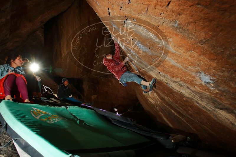 Bouldering in Hueco Tanks on 01/08/2020 with Blue Lizard Climbing and Yoga

Filename: SRM_20200108_1545420.jpg
Aperture: f/5.6
Shutter Speed: 1/250
Body: Canon EOS-1D Mark II
Lens: Canon EF 16-35mm f/2.8 L