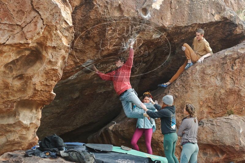 Bouldering in Hueco Tanks on 01/08/2020 with Blue Lizard Climbing and Yoga

Filename: SRM_20200108_1636371.jpg
Aperture: f/4.0
Shutter Speed: 1/400
Body: Canon EOS-1D Mark II
Lens: Canon EF 50mm f/1.8 II