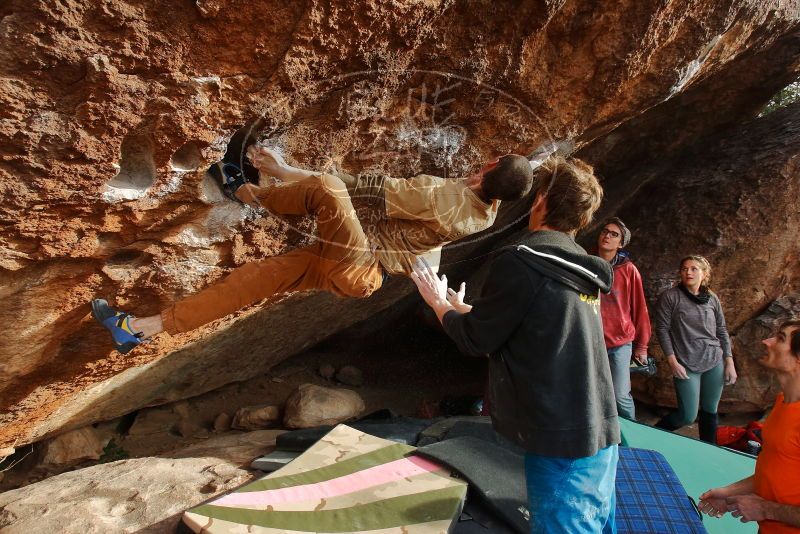 Bouldering in Hueco Tanks on 01/08/2020 with Blue Lizard Climbing and Yoga

Filename: SRM_20200108_1657370.jpg
Aperture: f/6.3
Shutter Speed: 1/320
Body: Canon EOS-1D Mark II
Lens: Canon EF 16-35mm f/2.8 L