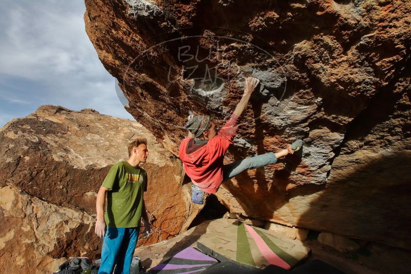Bouldering in Hueco Tanks on 01/08/2020 with Blue Lizard Climbing and Yoga

Filename: SRM_20200108_1704150.jpg
Aperture: f/7.1
Shutter Speed: 1/500
Body: Canon EOS-1D Mark II
Lens: Canon EF 16-35mm f/2.8 L
