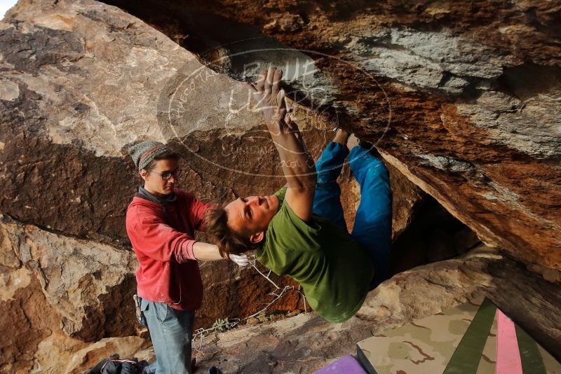 Bouldering in Hueco Tanks on 01/08/2020 with Blue Lizard Climbing and Yoga

Filename: SRM_20200108_1707080.jpg
Aperture: f/7.1
Shutter Speed: 1/500
Body: Canon EOS-1D Mark II
Lens: Canon EF 16-35mm f/2.8 L