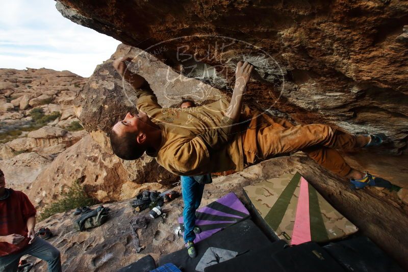 Bouldering in Hueco Tanks on 01/08/2020 with Blue Lizard Climbing and Yoga

Filename: SRM_20200108_1710480.jpg
Aperture: f/6.3
Shutter Speed: 1/500
Body: Canon EOS-1D Mark II
Lens: Canon EF 16-35mm f/2.8 L