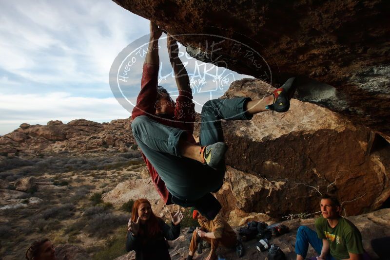 Bouldering in Hueco Tanks on 01/08/2020 with Blue Lizard Climbing and Yoga

Filename: SRM_20200108_1717300.jpg
Aperture: f/9.0
Shutter Speed: 1/500
Body: Canon EOS-1D Mark II
Lens: Canon EF 16-35mm f/2.8 L