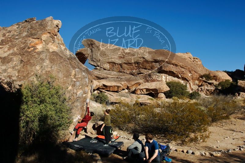 Bouldering in Hueco Tanks on 01/12/2020 with Blue Lizard Climbing and Yoga

Filename: SRM_20200112_1022270.jpg
Aperture: f/8.0
Shutter Speed: 1/320
Body: Canon EOS-1D Mark II
Lens: Canon EF 16-35mm f/2.8 L