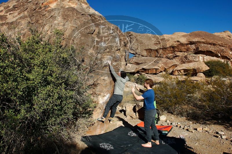 Bouldering in Hueco Tanks on 01/12/2020 with Blue Lizard Climbing and Yoga

Filename: SRM_20200112_1030530.jpg
Aperture: f/8.0
Shutter Speed: 1/320
Body: Canon EOS-1D Mark II
Lens: Canon EF 16-35mm f/2.8 L