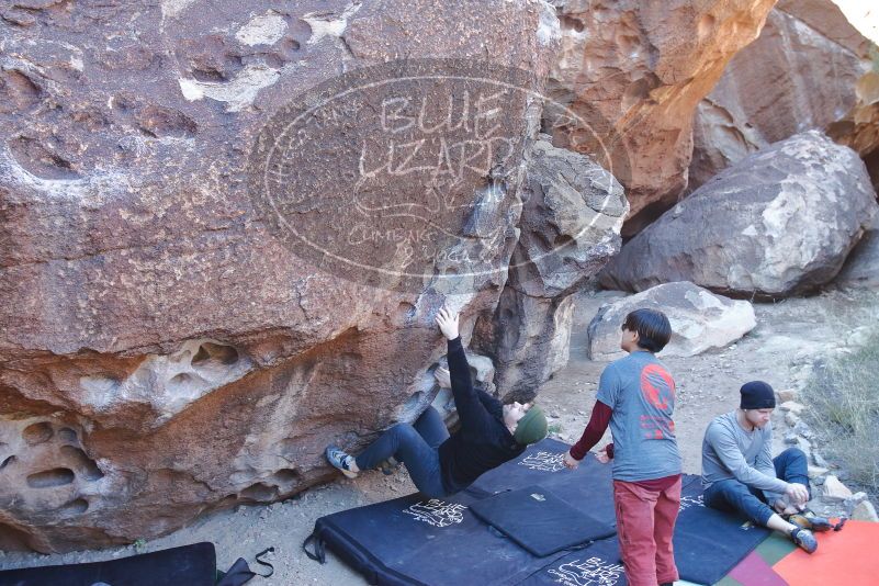 Bouldering in Hueco Tanks on 01/12/2020 with Blue Lizard Climbing and Yoga

Filename: SRM_20200112_1053270.jpg
Aperture: f/5.6
Shutter Speed: 1/100
Body: Canon EOS-1D Mark II
Lens: Canon EF 16-35mm f/2.8 L