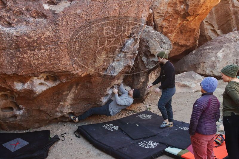Bouldering in Hueco Tanks on 01/12/2020 with Blue Lizard Climbing and Yoga

Filename: SRM_20200112_1059480.jpg
Aperture: f/5.6
Shutter Speed: 1/200
Body: Canon EOS-1D Mark II
Lens: Canon EF 16-35mm f/2.8 L