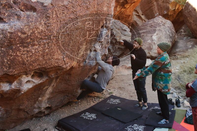 Bouldering in Hueco Tanks on 01/12/2020 with Blue Lizard Climbing and Yoga

Filename: SRM_20200112_1106400.jpg
Aperture: f/5.6
Shutter Speed: 1/250
Body: Canon EOS-1D Mark II
Lens: Canon EF 16-35mm f/2.8 L