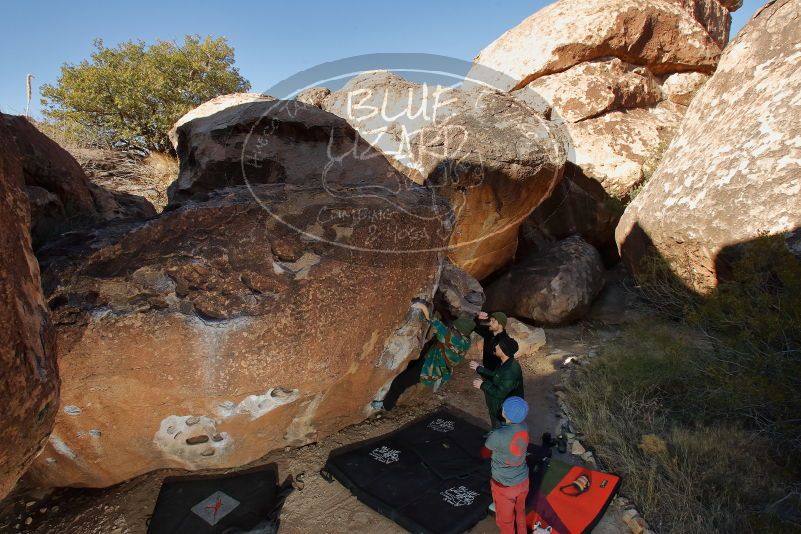 Bouldering in Hueco Tanks on 01/12/2020 with Blue Lizard Climbing and Yoga

Filename: SRM_20200112_1117520.jpg
Aperture: f/8.0
Shutter Speed: 1/250
Body: Canon EOS-1D Mark II
Lens: Canon EF 16-35mm f/2.8 L