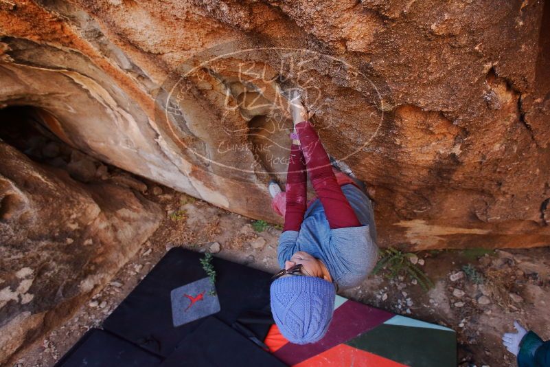 Bouldering in Hueco Tanks on 01/12/2020 with Blue Lizard Climbing and Yoga

Filename: SRM_20200112_1209080.jpg
Aperture: f/4.0
Shutter Speed: 1/250
Body: Canon EOS-1D Mark II
Lens: Canon EF 16-35mm f/2.8 L