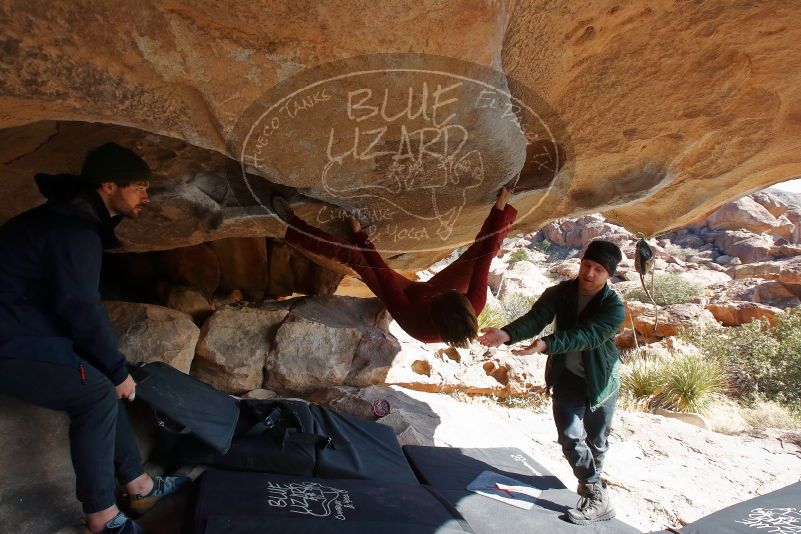Bouldering in Hueco Tanks on 01/12/2020 with Blue Lizard Climbing and Yoga

Filename: SRM_20200112_1312490.jpg
Aperture: f/8.0
Shutter Speed: 1/250
Body: Canon EOS-1D Mark II
Lens: Canon EF 16-35mm f/2.8 L