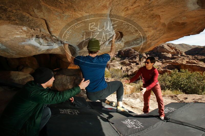 Bouldering in Hueco Tanks on 01/12/2020 with Blue Lizard Climbing and Yoga

Filename: SRM_20200112_1321080.jpg
Aperture: f/8.0
Shutter Speed: 1/250
Body: Canon EOS-1D Mark II
Lens: Canon EF 16-35mm f/2.8 L