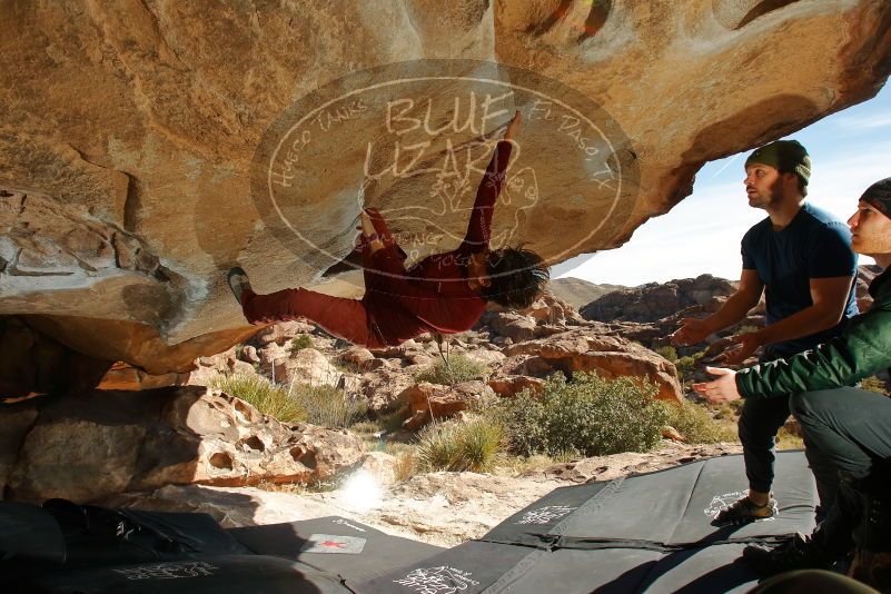 Bouldering in Hueco Tanks on 01/12/2020 with Blue Lizard Climbing and Yoga

Filename: SRM_20200112_1325110.jpg
Aperture: f/8.0
Shutter Speed: 1/250
Body: Canon EOS-1D Mark II
Lens: Canon EF 16-35mm f/2.8 L