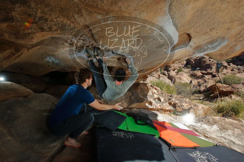 Bouldering in Hueco Tanks on 01/12/2020 with Blue Lizard Climbing and Yoga

Filename: SRM_20200112_1352580.jpg
Aperture: f/8.0
Shutter Speed: 1/250
Body: Canon EOS-1D Mark II
Lens: Canon EF 16-35mm f/2.8 L