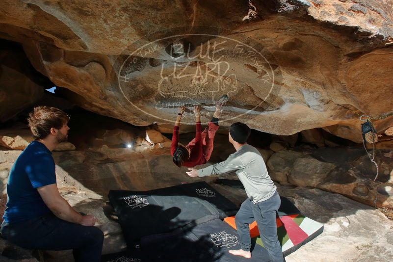 Bouldering in Hueco Tanks on 01/12/2020 with Blue Lizard Climbing and Yoga

Filename: SRM_20200112_1434220.jpg
Aperture: f/8.0
Shutter Speed: 1/250
Body: Canon EOS-1D Mark II
Lens: Canon EF 16-35mm f/2.8 L