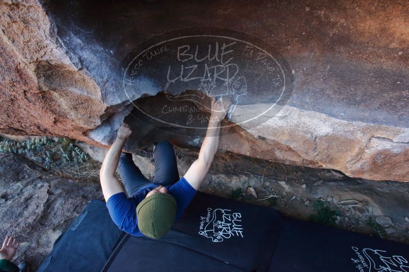 Bouldering in Hueco Tanks on 01/12/2020 with Blue Lizard Climbing and Yoga

Filename: SRM_20200112_1647200.jpg
Aperture: f/4.5
Shutter Speed: 1/250
Body: Canon EOS-1D Mark II
Lens: Canon EF 16-35mm f/2.8 L