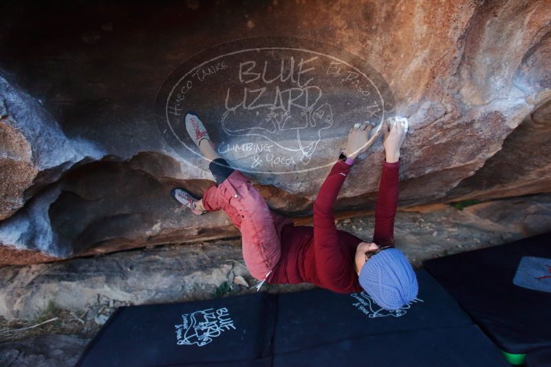 Bouldering in Hueco Tanks on 01/12/2020 with Blue Lizard Climbing and Yoga

Filename: SRM_20200112_1707120.jpg
Aperture: f/5.0
Shutter Speed: 1/250
Body: Canon EOS-1D Mark II
Lens: Canon EF 16-35mm f/2.8 L