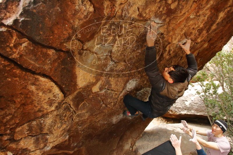 Bouldering in Hueco Tanks on 01/16/2020 with Blue Lizard Climbing and Yoga

Filename: SRM_20200116_1052130.jpg
Aperture: f/4.5
Shutter Speed: 1/250
Body: Canon EOS-1D Mark II
Lens: Canon EF 16-35mm f/2.8 L