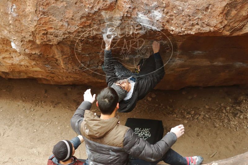 Bouldering in Hueco Tanks on 01/16/2020 with Blue Lizard Climbing and Yoga

Filename: SRM_20200116_1122230.jpg
Aperture: f/3.2
Shutter Speed: 1/320
Body: Canon EOS-1D Mark II
Lens: Canon EF 50mm f/1.8 II
