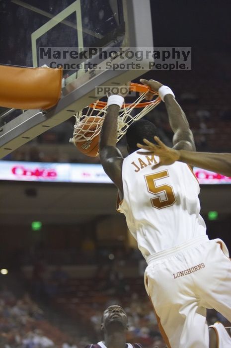 Forward Damion James, #5.  The longhorns defeated the Texas Southern University (TSU) Tigers 90-50 Tuesday night.

Filename: SRM_20061128_2008362.jpg
Aperture: f/2.8
Shutter Speed: 1/640
Body: Canon EOS-1D Mark II
Lens: Canon EF 80-200mm f/2.8 L