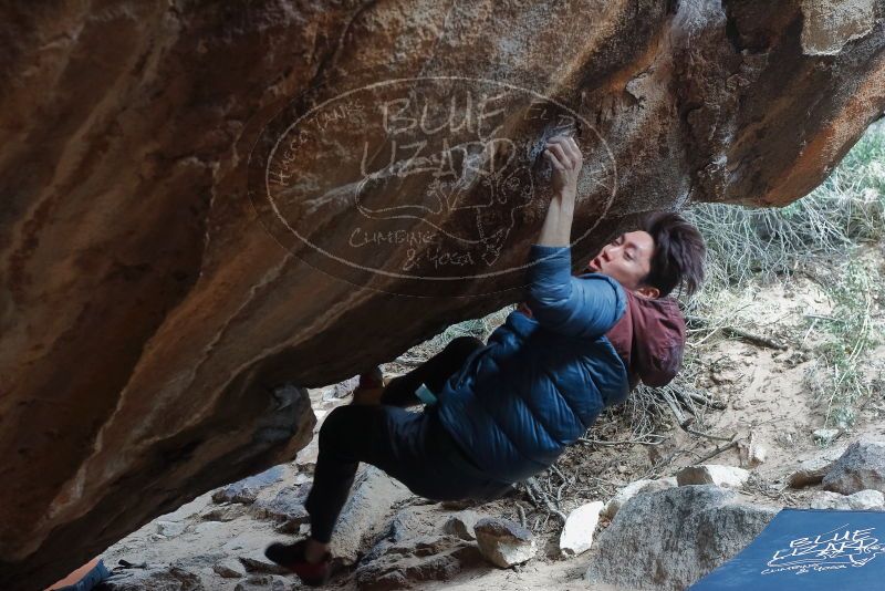 Bouldering in Hueco Tanks on 01/16/2020 with Blue Lizard Climbing and Yoga

Filename: SRM_20200116_1443420.jpg
Aperture: f/4.5
Shutter Speed: 1/250
Body: Canon EOS-1D Mark II
Lens: Canon EF 50mm f/1.8 II