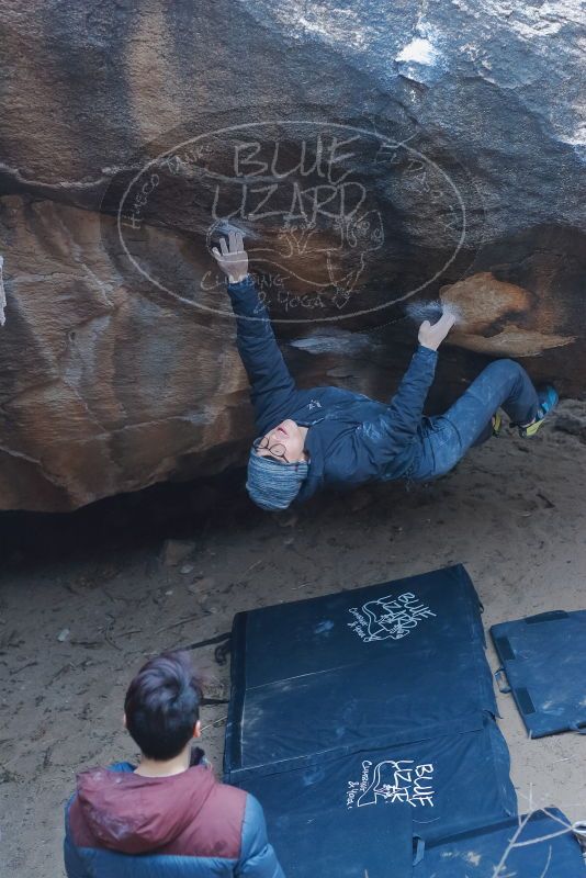 Bouldering in Hueco Tanks on 01/16/2020 with Blue Lizard Climbing and Yoga

Filename: SRM_20200116_1508550.jpg
Aperture: f/3.5
Shutter Speed: 1/250
Body: Canon EOS-1D Mark II
Lens: Canon EF 50mm f/1.8 II