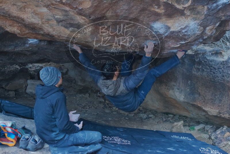 Bouldering in Hueco Tanks on 01/16/2020 with Blue Lizard Climbing and Yoga

Filename: SRM_20200116_1544090.jpg
Aperture: f/2.8
Shutter Speed: 1/250
Body: Canon EOS-1D Mark II
Lens: Canon EF 50mm f/1.8 II
