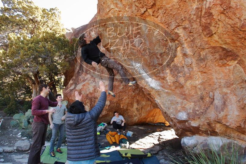 Bouldering in Hueco Tanks on 01/18/2020 with Blue Lizard Climbing and Yoga

Filename: SRM_20200118_1141400.jpg
Aperture: f/5.0
Shutter Speed: 1/250
Body: Canon EOS-1D Mark II
Lens: Canon EF 16-35mm f/2.8 L