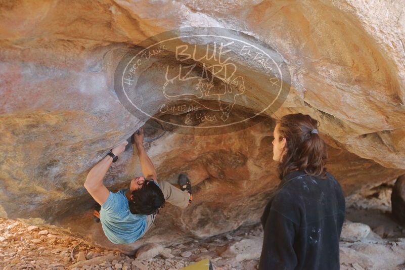 Bouldering in Hueco Tanks on 01/18/2020 with Blue Lizard Climbing and Yoga

Filename: SRM_20200118_1314510.jpg
Aperture: f/2.8
Shutter Speed: 1/250
Body: Canon EOS-1D Mark II
Lens: Canon EF 50mm f/1.8 II