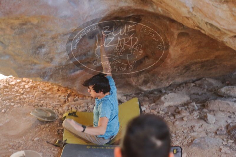 Bouldering in Hueco Tanks on 01/18/2020 with Blue Lizard Climbing and Yoga

Filename: SRM_20200118_1317281.jpg
Aperture: f/2.8
Shutter Speed: 1/250
Body: Canon EOS-1D Mark II
Lens: Canon EF 50mm f/1.8 II