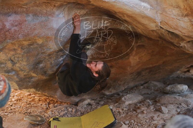 Bouldering in Hueco Tanks on 01/18/2020 with Blue Lizard Climbing and Yoga

Filename: SRM_20200118_1326550.jpg
Aperture: f/2.8
Shutter Speed: 1/320
Body: Canon EOS-1D Mark II
Lens: Canon EF 50mm f/1.8 II