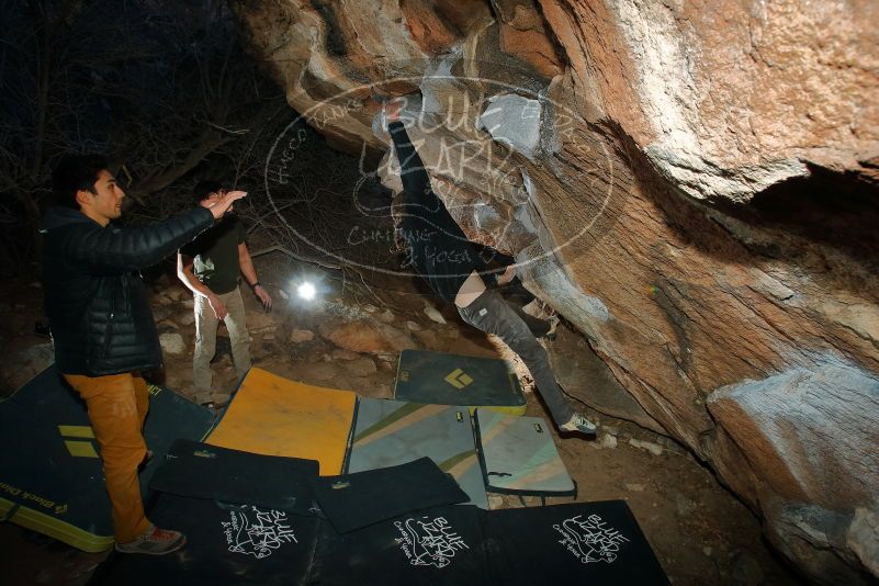 Bouldering in Hueco Tanks on 01/19/2020 with Blue Lizard Climbing and Yoga

Filename: SRM_20200119_1140110.jpg
Aperture: f/8.0
Shutter Speed: 1/250
Body: Canon EOS-1D Mark II
Lens: Canon EF 16-35mm f/2.8 L