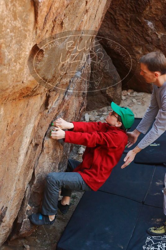 Bouldering in Hueco Tanks on 01/19/2020 with Blue Lizard Climbing and Yoga

Filename: SRM_20200119_1240470.jpg
Aperture: f/4.5
Shutter Speed: 1/250
Body: Canon EOS-1D Mark II
Lens: Canon EF 50mm f/1.8 II