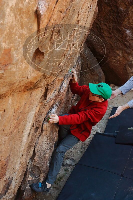 Bouldering in Hueco Tanks on 01/19/2020 with Blue Lizard Climbing and Yoga

Filename: SRM_20200119_1240520.jpg
Aperture: f/5.0
Shutter Speed: 1/250
Body: Canon EOS-1D Mark II
Lens: Canon EF 50mm f/1.8 II