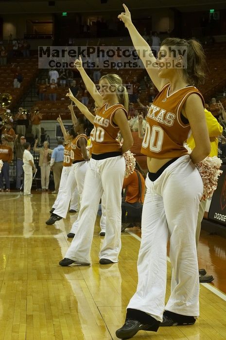 The longhorns defeated the Texas Southern University (TSU) Tigers 90-50 Tuesday night.

Filename: SRM_20061128_2050181.jpg
Aperture: f/6.3
Shutter Speed: 1/200
Body: Canon EOS 20D
Lens: Canon EF 50mm f/1.8 II