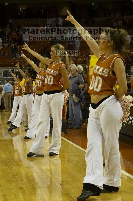 The longhorns defeated the Texas Southern University (TSU) Tigers 90-50 Tuesday night.

Filename: SRM_20061128_2050283.jpg
Aperture: f/6.3
Shutter Speed: 1/200
Body: Canon EOS 20D
Lens: Canon EF 50mm f/1.8 II