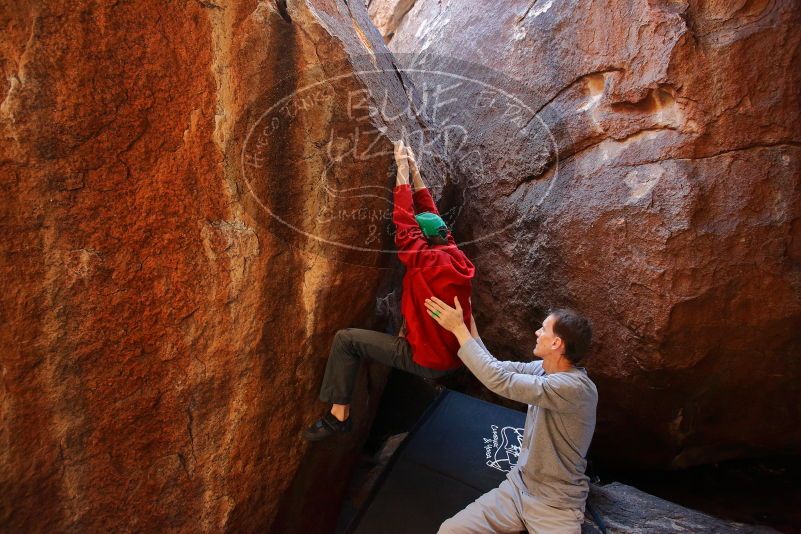 Bouldering in Hueco Tanks on 01/19/2020 with Blue Lizard Climbing and Yoga

Filename: SRM_20200119_1352410.jpg
Aperture: f/4.5
Shutter Speed: 1/200
Body: Canon EOS-1D Mark II
Lens: Canon EF 16-35mm f/2.8 L