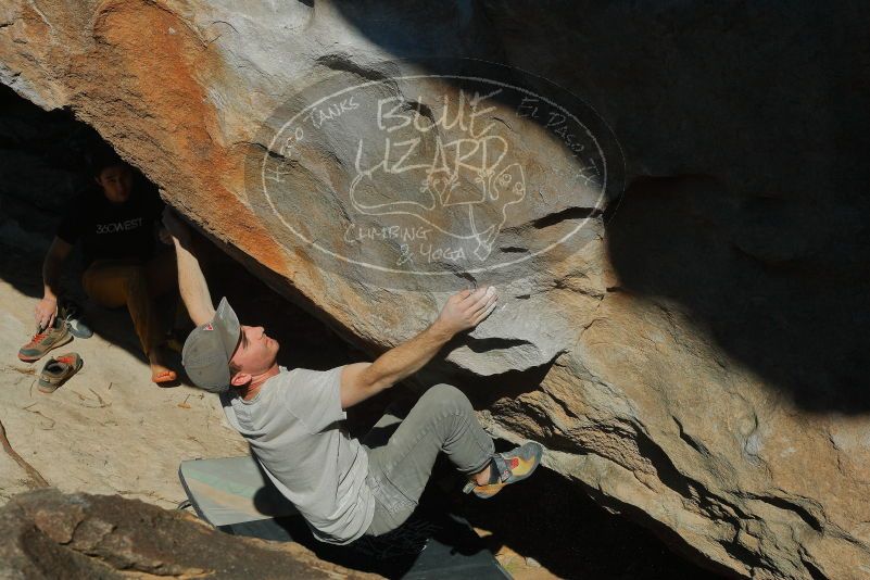 Bouldering in Hueco Tanks on 01/19/2020 with Blue Lizard Climbing and Yoga

Filename: SRM_20200119_1606180.jpg
Aperture: f/9.0
Shutter Speed: 1/500
Body: Canon EOS-1D Mark II
Lens: Canon EF 50mm f/1.8 II